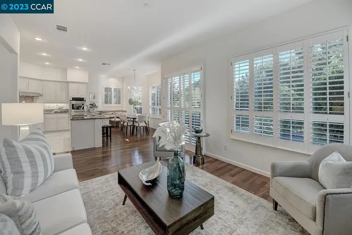 1720 Comstock Dr, Walnut Creek, California 94595