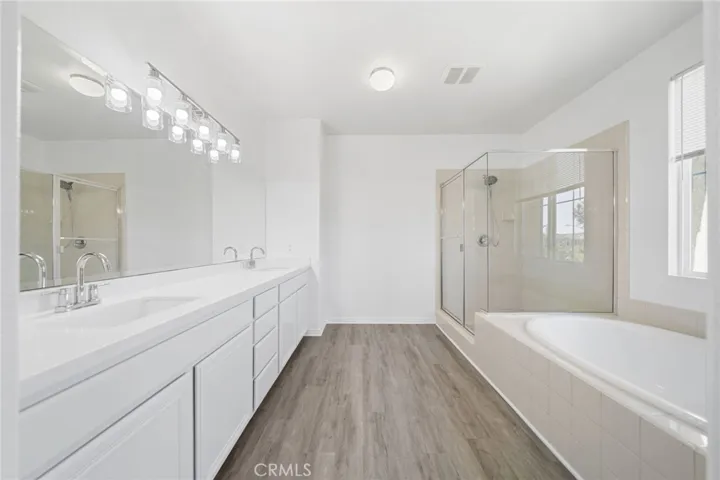 40106 Jonah Way, Murrieta, California 92563