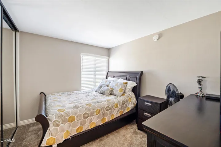 2238 N H St MLS-18