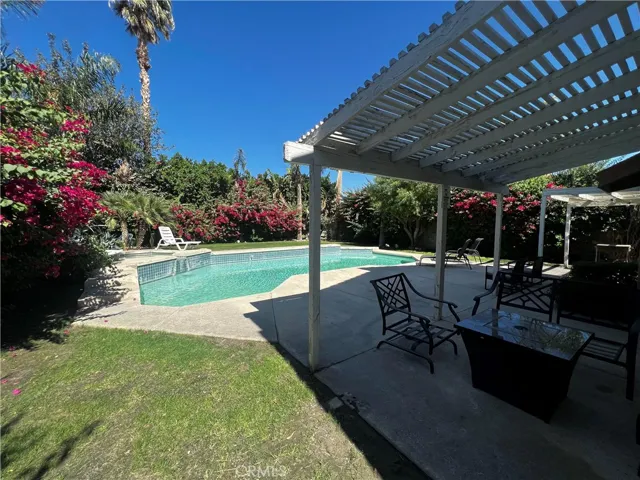 68290 Hermosillo Rd, Cathedral City, California 92234
