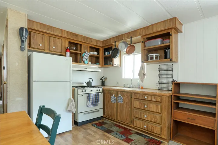 801 S Halcyon Road Unit 4, Arroyo Grande, California 93420
