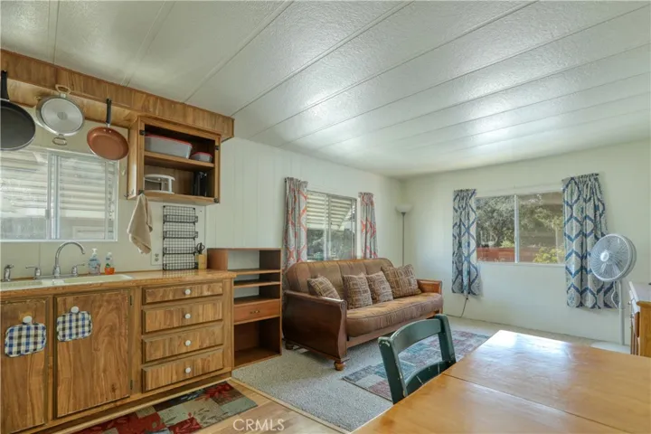 801 S Halcyon Road Unit 4, Arroyo Grande, California 93420