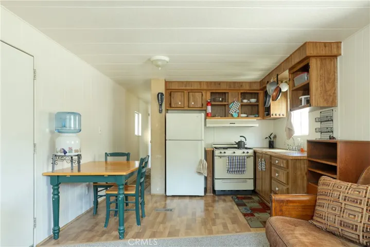 801 S Halcyon Road Unit 4, Arroyo Grande, California 93420