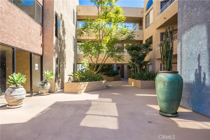 550 Orange Avenue Unit 146, Long Beach, California 90802