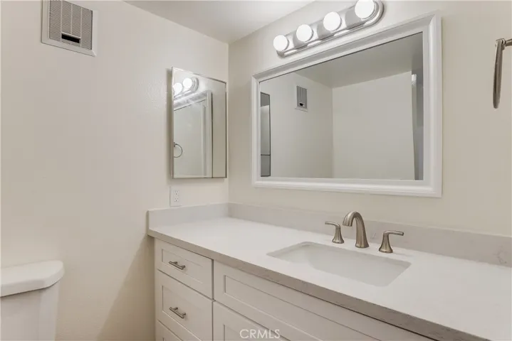 550 Orange Avenue Unit 146, Long Beach, California 90802