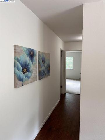 535 Woodside Oaks Unit 2, Sacramento, California 95825