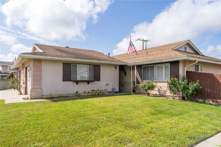 19771 Lexington Lane, Huntington Beach, California 92646