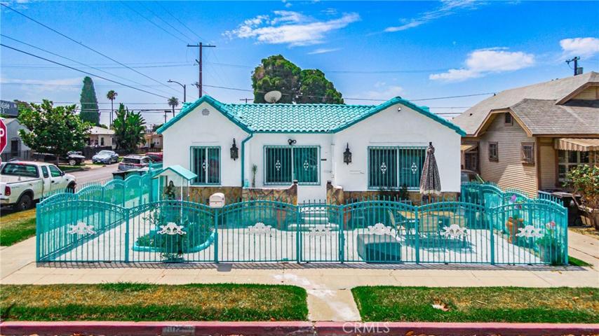 1502 W 65th Street, Los Angeles, California 90047