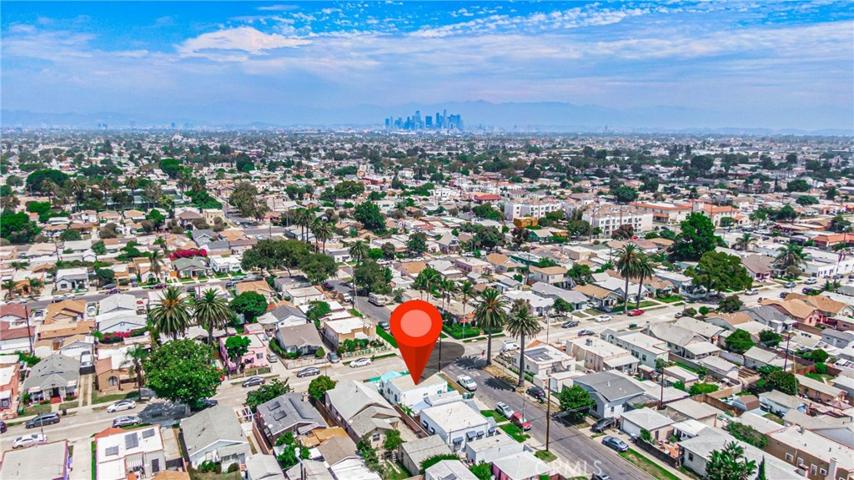 1502 W 65th Street, Los Angeles, California 90047