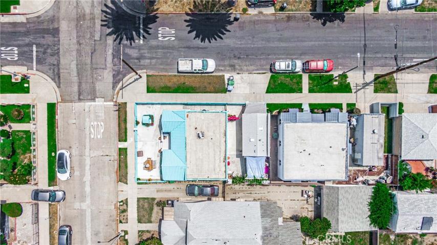 1502 W 65th Street, Los Angeles, California 90047