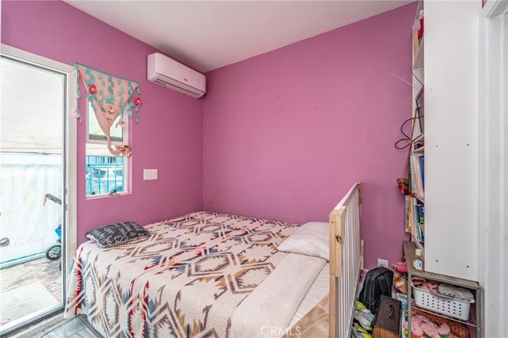 1502 W 65th Street, Los Angeles, California 90047
