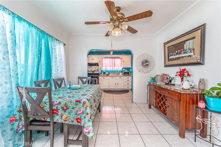 1502 W 65th Street, Los Angeles, California 90047