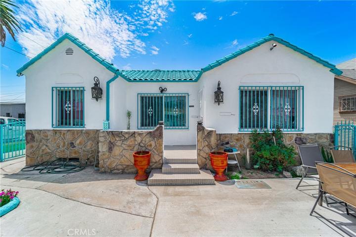 1502 W 65th Street, Los Angeles, California 90047