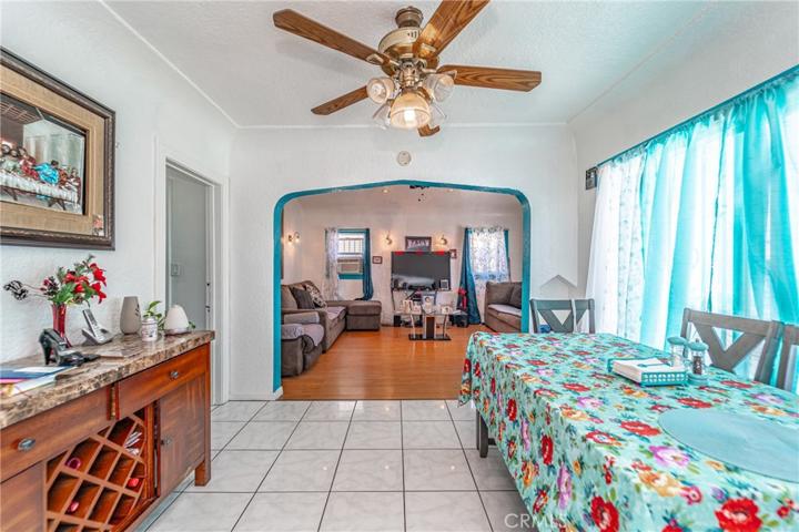 1502 W 65th Street, Los Angeles, California 90047