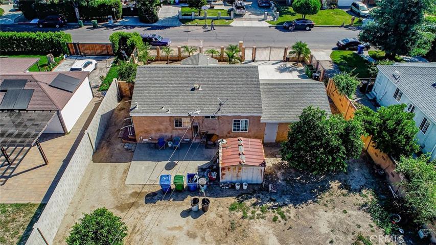 8335 Quartz Avenue, Winnetka, California 91306