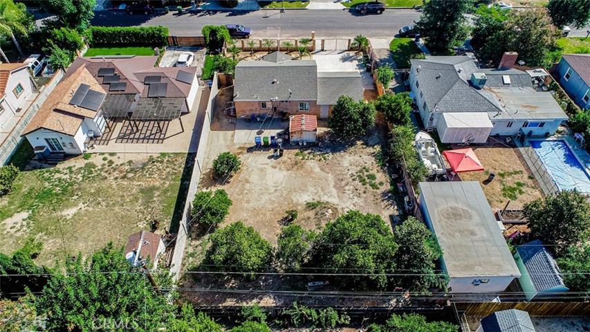 8335 Quartz Avenue, Winnetka, California 91306