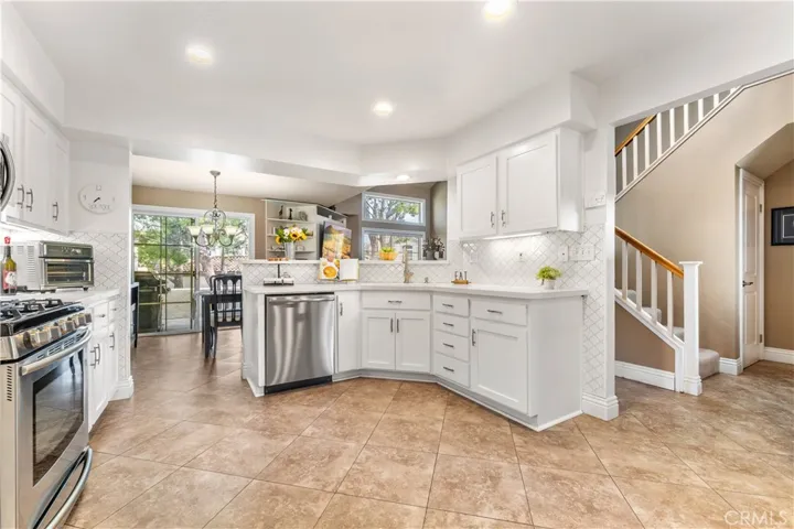 Gorgeous remodeled kitchen