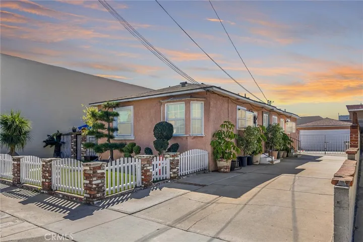 1022 W 168th Street Unit B, Gardena, California 90247
