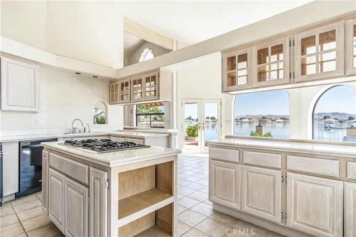 27615 Silver Lakes, Helendale, California 92342