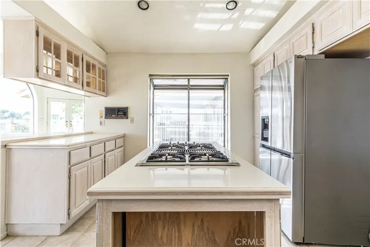 27615 Silver Lakes, Helendale, California 92342