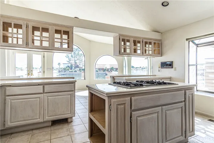 27615 Silver Lakes, Helendale, California 92342