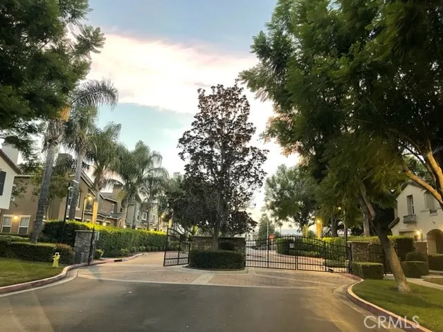 12453 Sabrosa Lane, Eastvale, California 91752