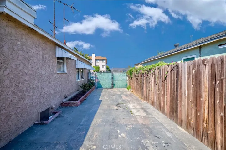4848 W 120th Street, Hawthorne, California 90250