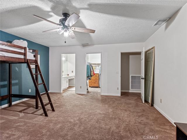 17053 Tiama Road, Apple Valley, California 92307