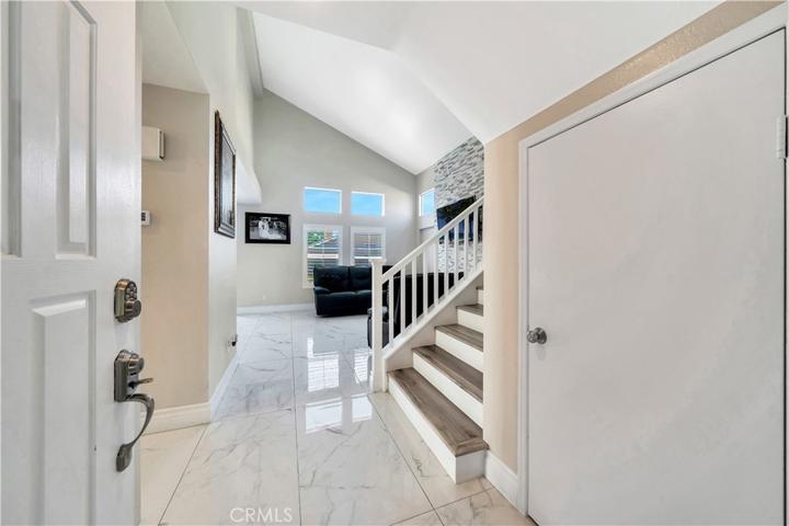 858 Rock Ridge Court, Corona, California 92878