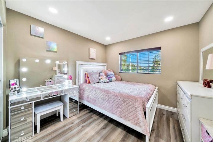 858 Rock Ridge Court, Corona, California 92878