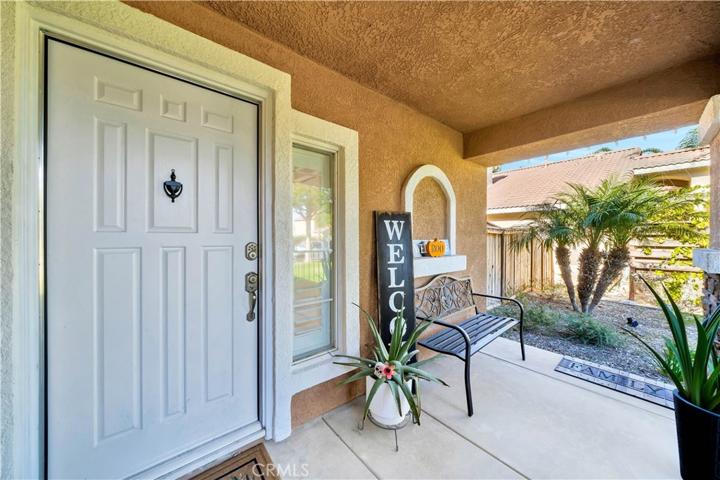 858 Rock Ridge Court, Corona, California 92878