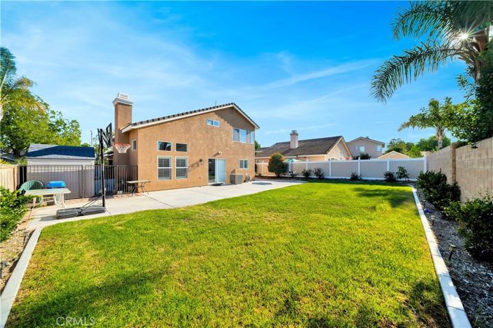 858 Rock Ridge Court, Corona, California 92878