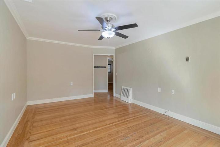 #117 Living Room