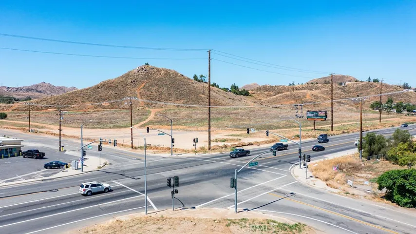 27410 State Highway 74, Perris, California 92570
