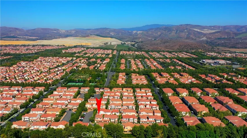 71 Overbrook, Irvine, California 92620