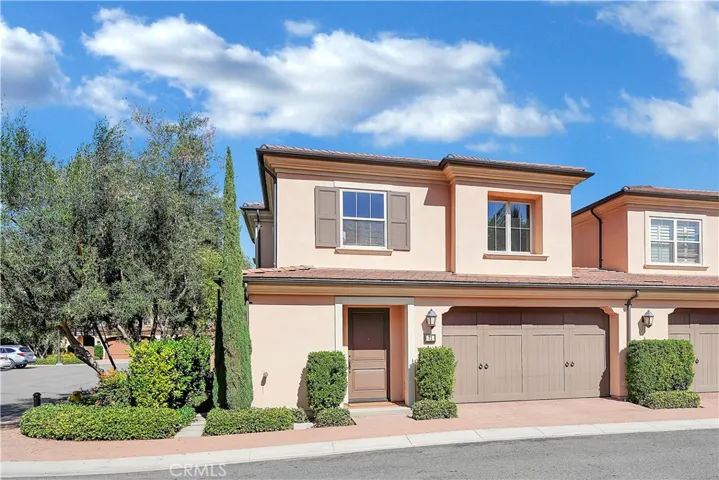 71 Overbrook, Irvine, California 92620