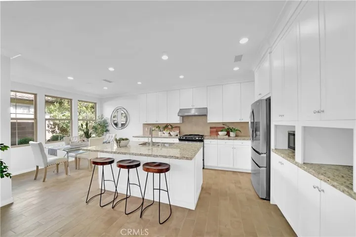 71 Overbrook, Irvine, California 92620