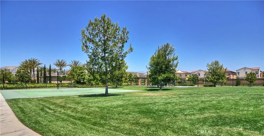 71 Overbrook, Irvine, California 92620
