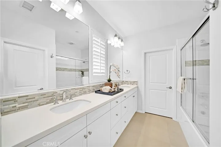 71 Overbrook, Irvine, California 92620