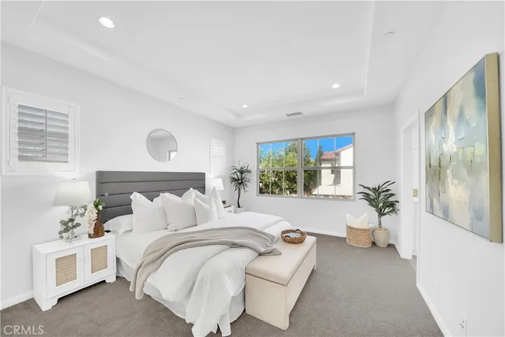 71 Overbrook, Irvine, California 92620