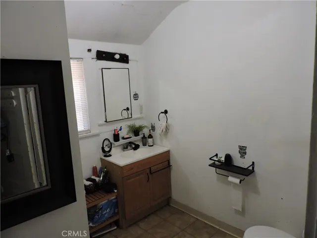 135 W 62nd Street, Los Angeles, California 90003