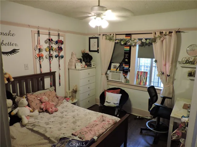 135 W 62nd Street, Los Angeles, California 90003