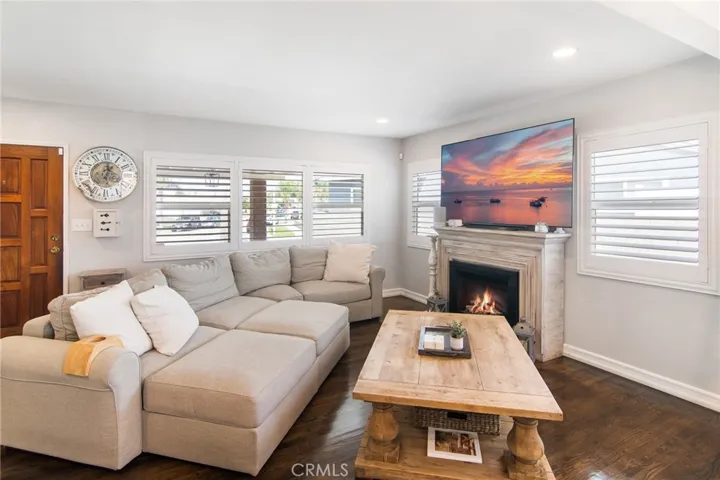 356 E Realty Street, Carson, California 90745