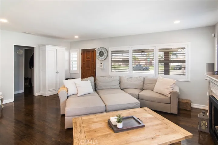 356 E Realty Street, Carson, California 90745