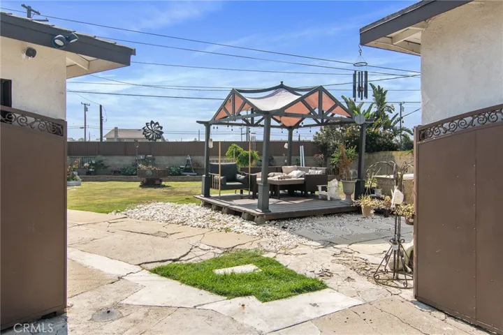 356 E Realty Street, Carson, California 90745