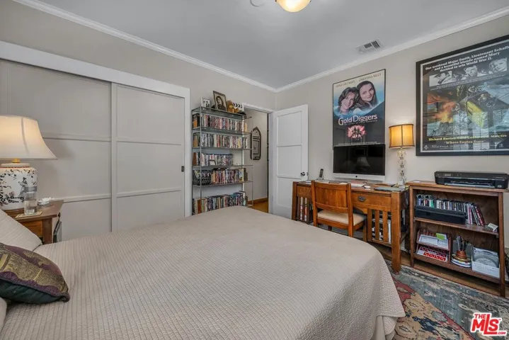 13201 Warren Avenue, Los Angeles, California 90066