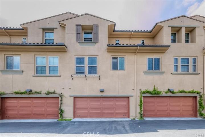309 Market Court, Fullerton, California 92832