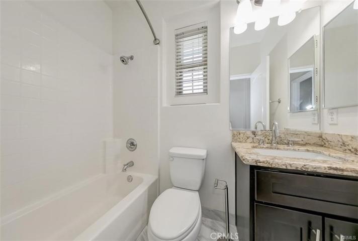 Wwn bath for 2nd bedroom