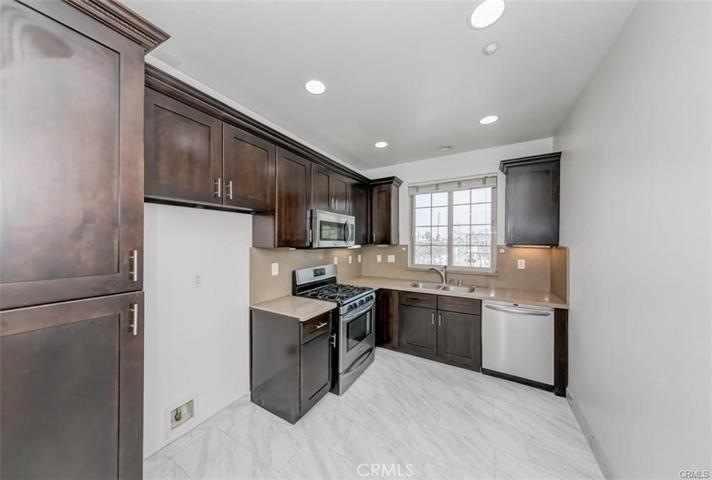 309 Market Court, Fullerton, California 92832