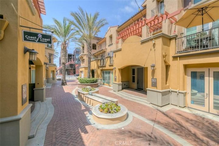 309 Market Court, Fullerton, California 92832